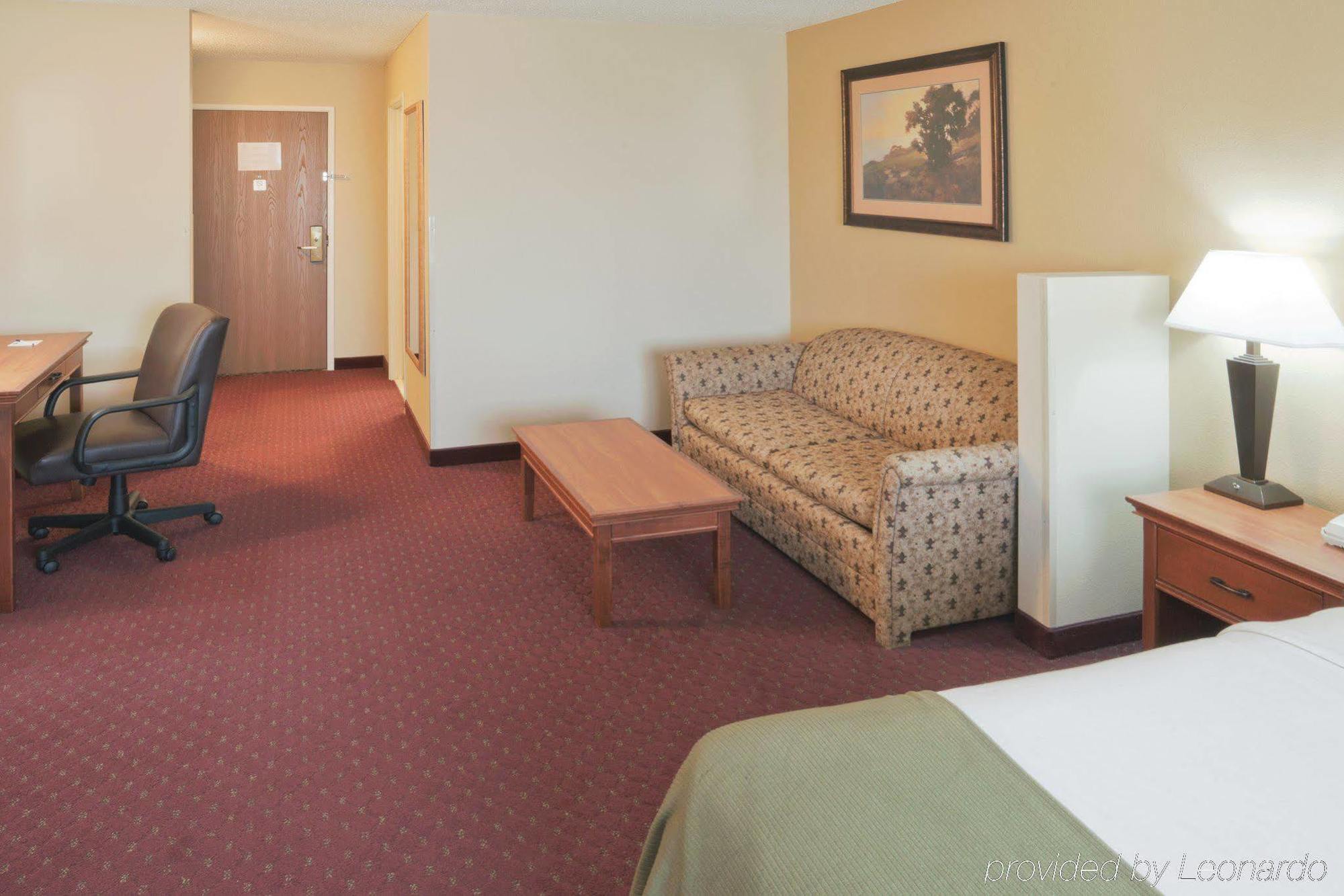 Holiday Inn Express Hotel & Suites Pierre-Fort Pierre, An Ihg Hotel Szoba fotó